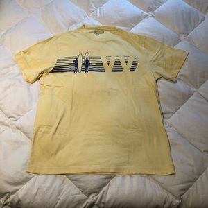 Vineyard Vines T Shirt- Size M